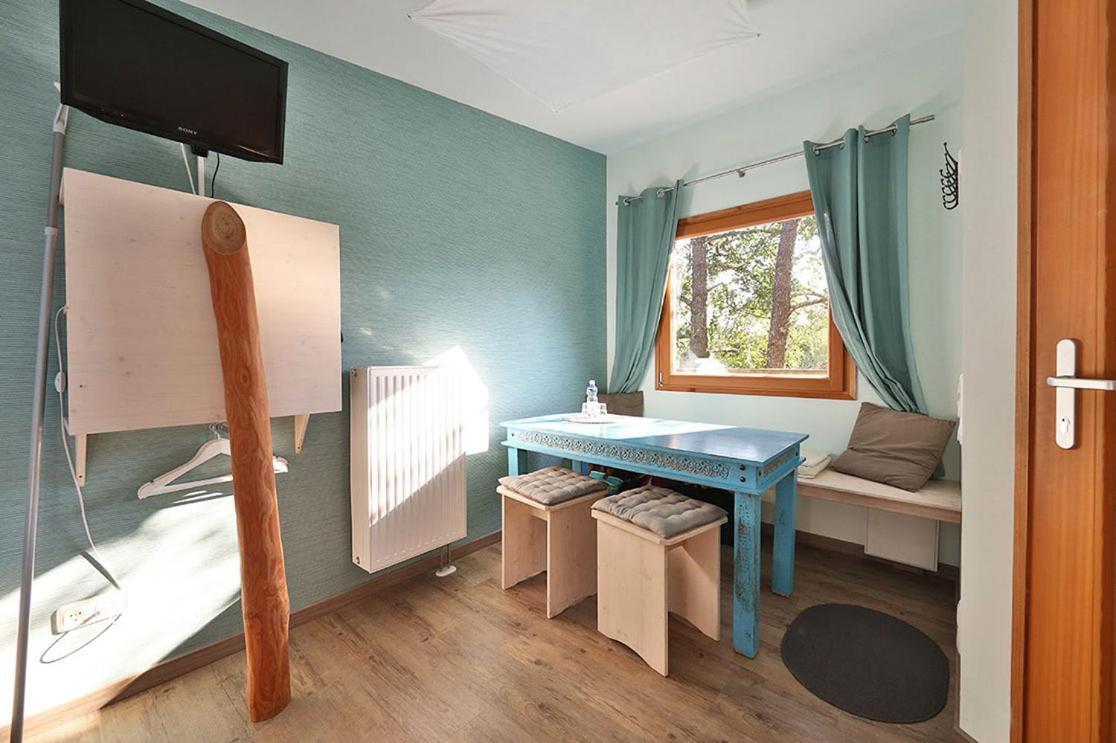 Baumhaushotel Oberbayern Jetzendorf Номер фото